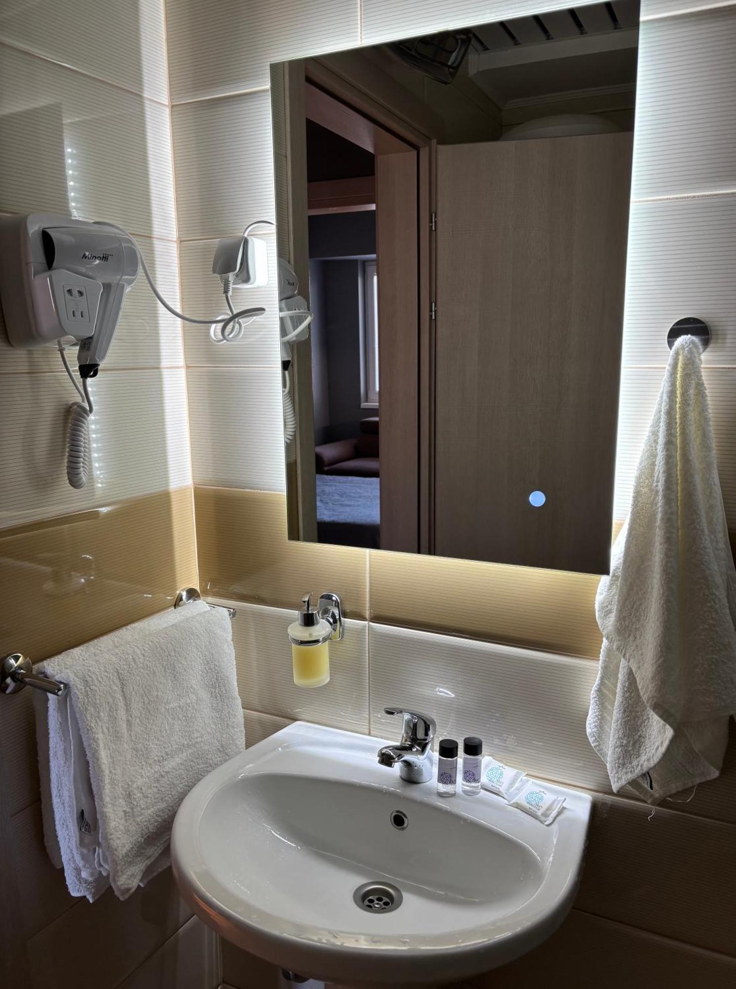 Ambe Apartments Bitola Eksteriør bilde